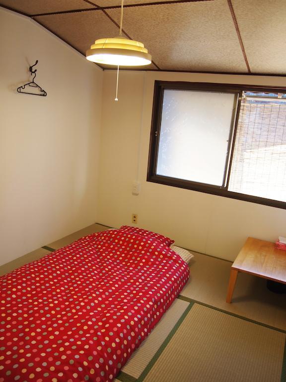 Guesthouse Usagi-Momiji Kyoto Bagian luar foto